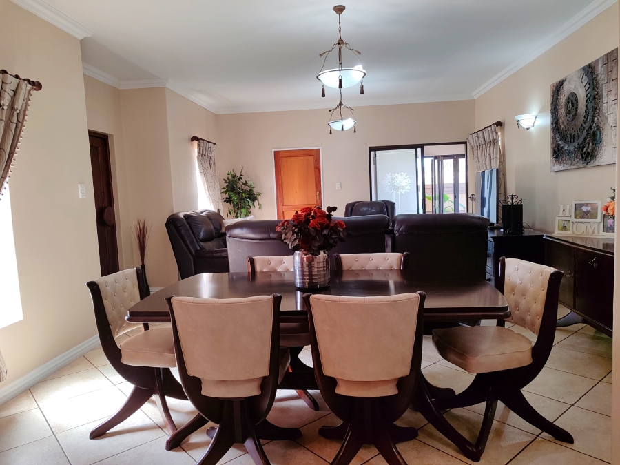 3 Bedroom Property for Sale in Wilkoppies North West